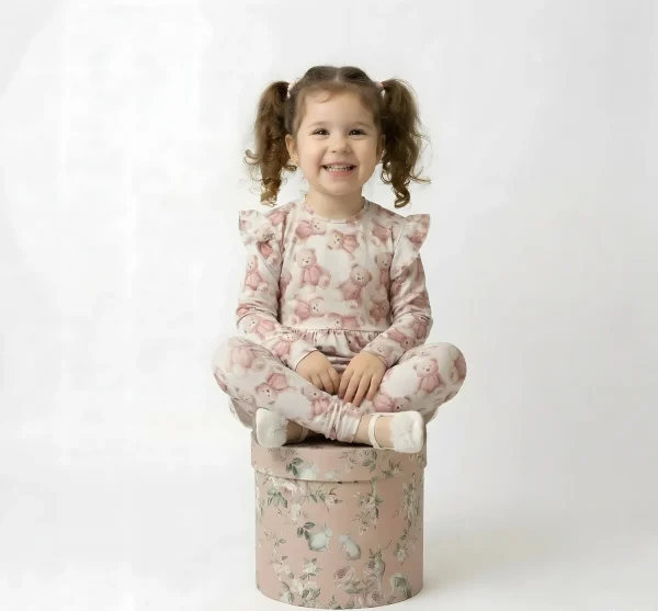 download_ESRGAN_01198