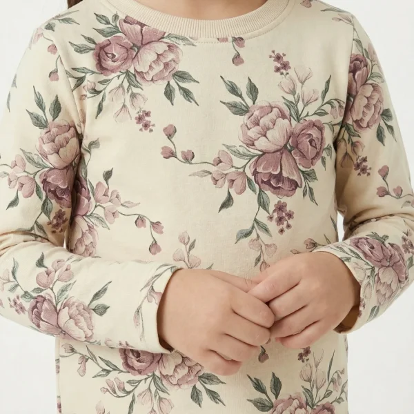 make_a_close_up_on_pattern_on__Nano_Banana_Pro_83837 make_a_close_up_on_pattern_on__Nano_Banana_Pro_83837