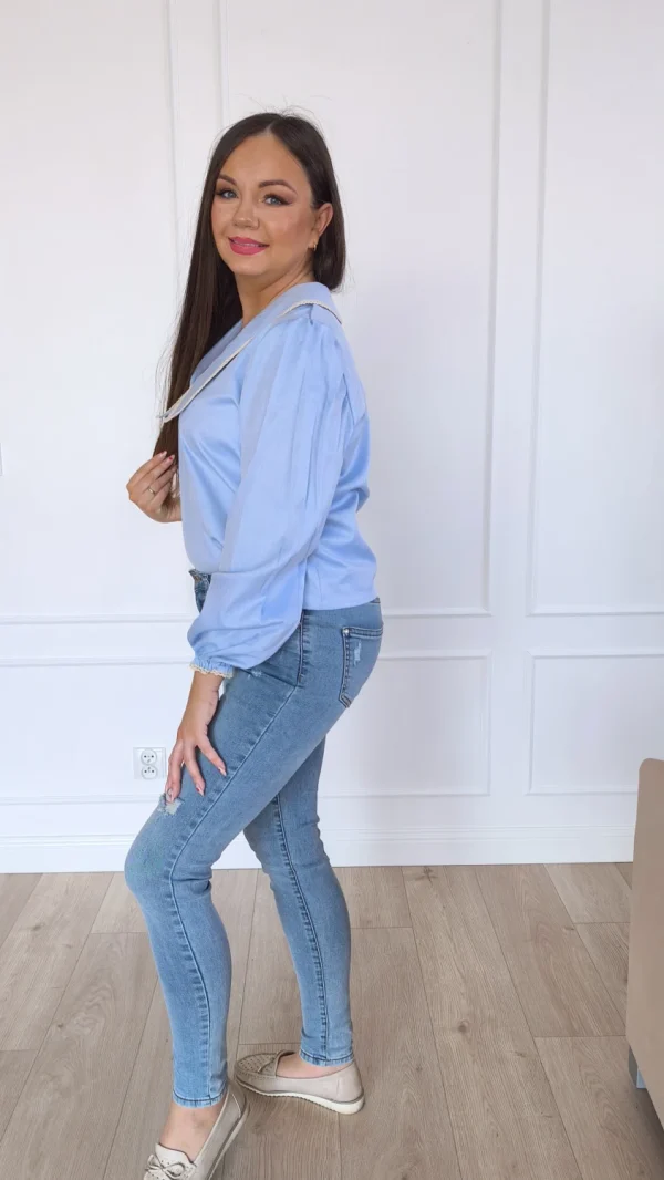 1772033099517 1772033099517