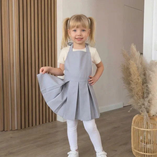 change_a_colour_of_apron_on_a__Nano_Banana_2_27476